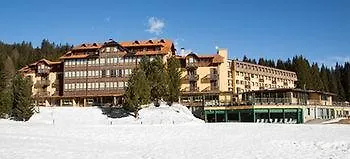 Sport Campiglio Апарт-отель