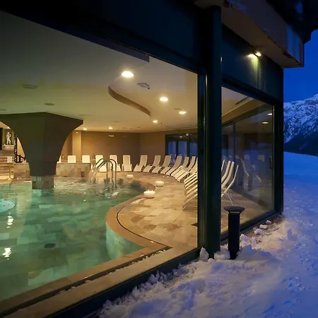 Sport Campiglio 3* Мадонна-ди-Кампильо