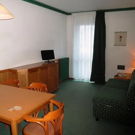 Sport Campiglio Апарт-отель